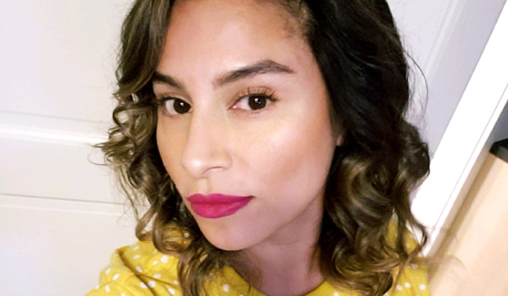 Meet your Posher, Ara